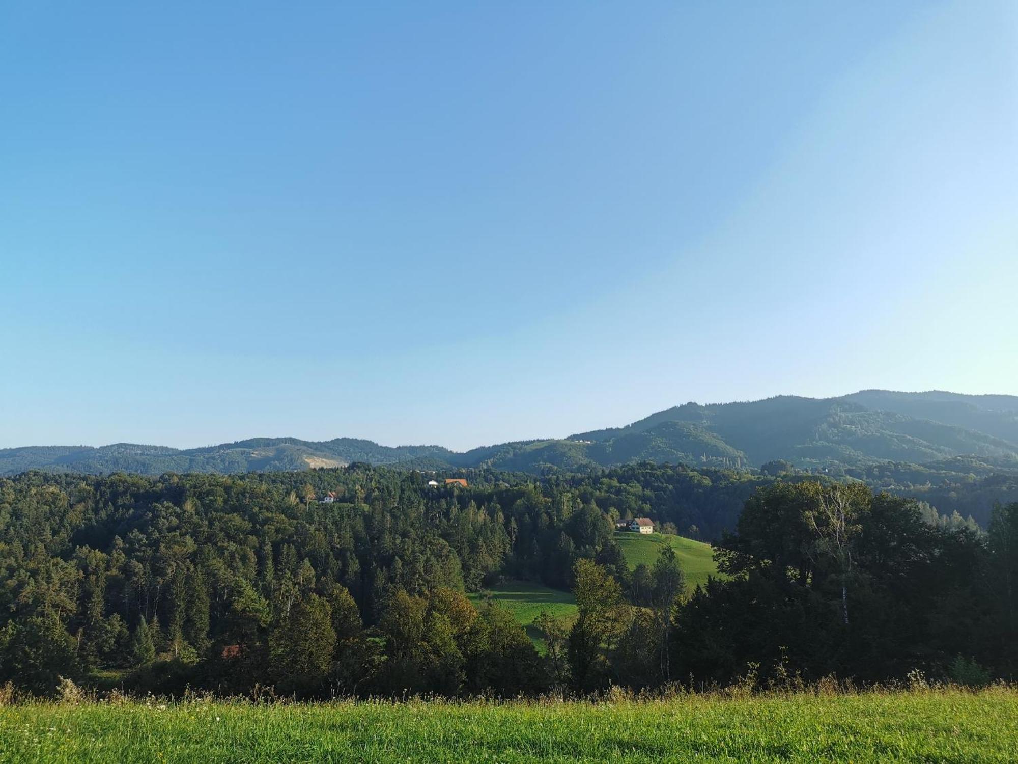 Willa Traumhaftes Ferienhaus am Lateinberg - 8455 Eibiswald Südsteiermark Zewnętrze zdjęcie